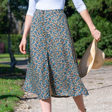 Charger l'image dans la galerie, Jupe patineuse boutonnée - Emmanuelle