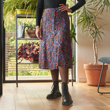 Charger l'image dans la galerie, Jupe patineuse boutonnée - Eléa