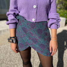 Charger l'image dans la galerie, Jupe portefeuille courte Louisa