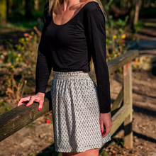 Charger l'image dans la galerie, Jupe petite basique - Mia - Belle De Jupe, confection française